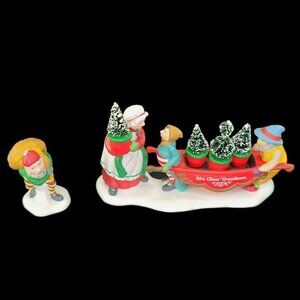 Department 56 Delivering the Christmas Greens Mrs Claus Elves‎ 56373 Dept 56 Vtg